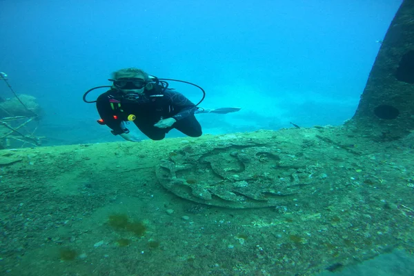 Salem Express Shipwreck dive